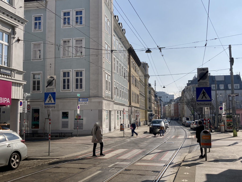 Kreuzgasse / Teschnergasse