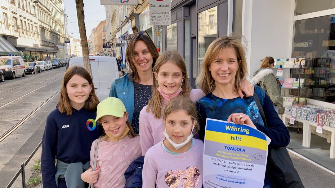 Währing hilft: Brigitte Wallner Cummings und ihr Team