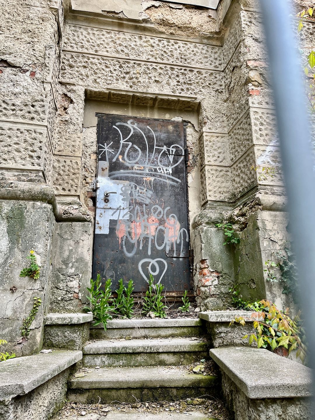 Währinger Wasserturm Tür