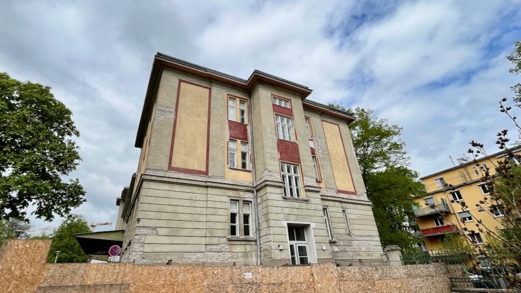 Semmelweisklinik Fassade