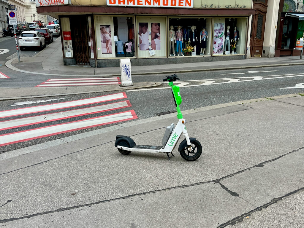 Scooter Aumannplatz