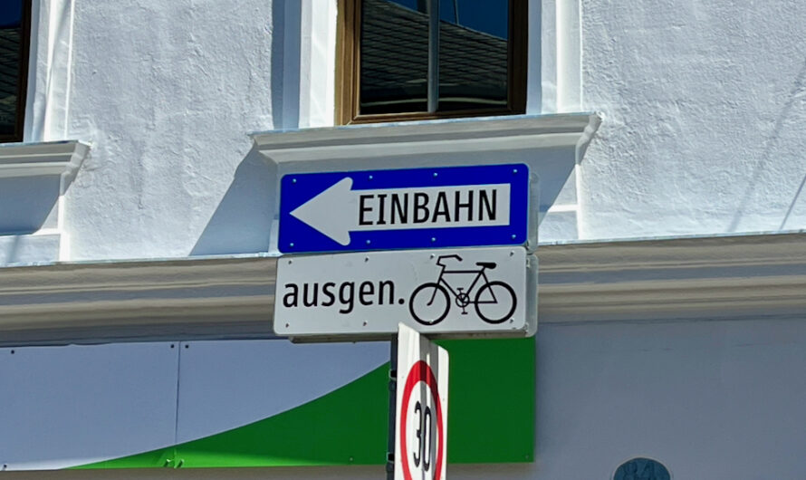 Neue Einbahnführung rund um Ebner-Eschenbach-Park