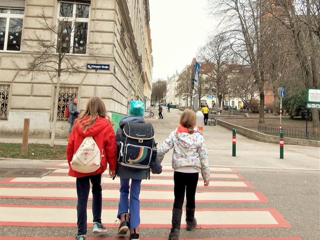 Schulweg Bischof Faber Platz