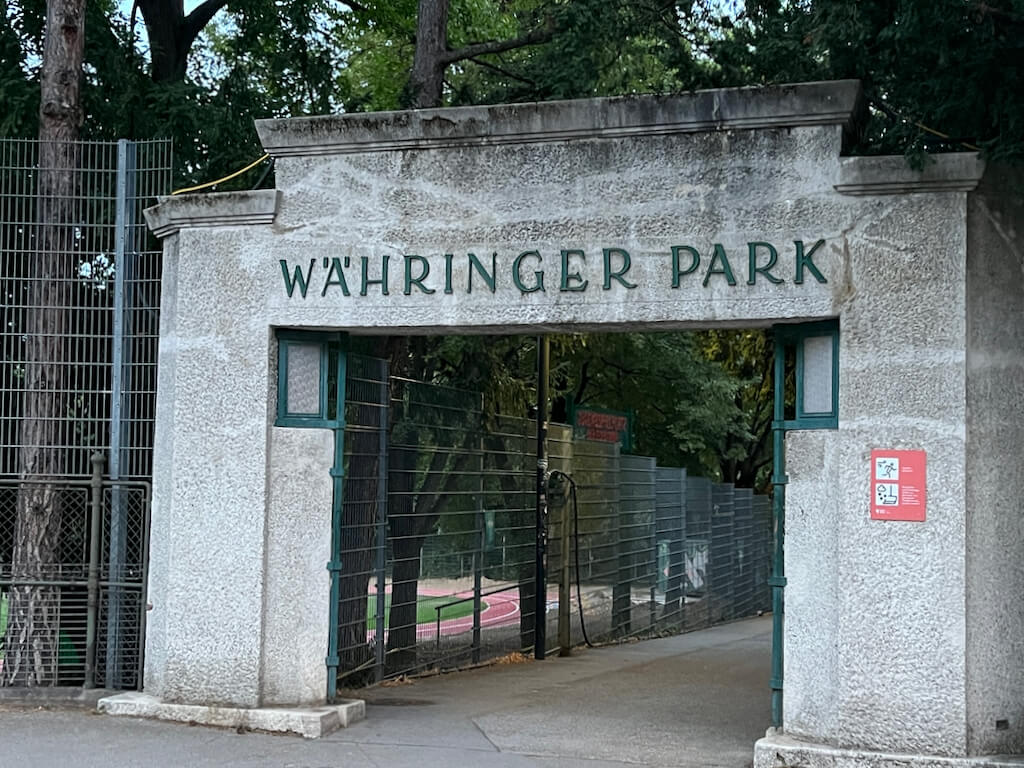 Währinger Park Eingangstor