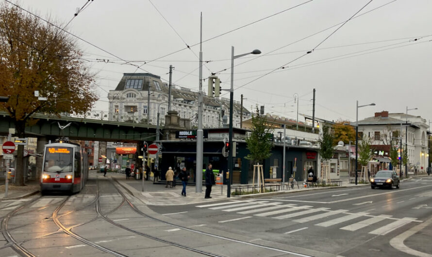 Toilette am Gersthofer Platzl kommt im Frühling