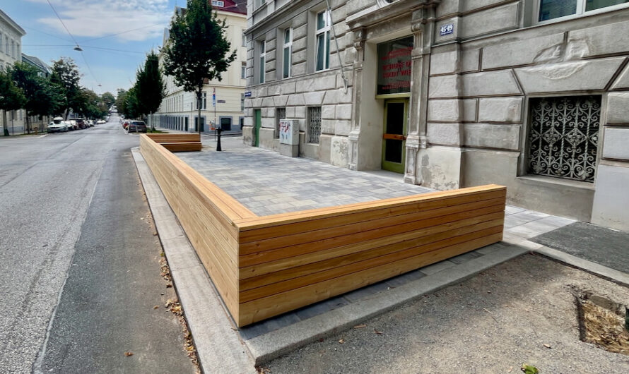 Neuer Schulvorplatz in der Alsegger Straße