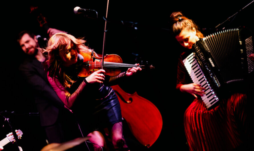 Volles Haus beim Kunstfest Währing