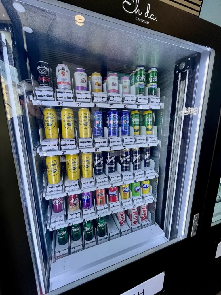 Automatengeschäft Aumannplatz