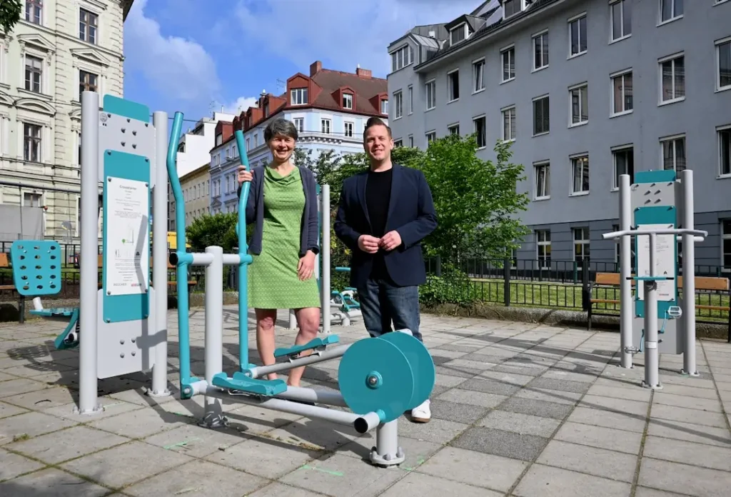 Outdoor-Fitnessgeräte Degischer-Park, (c) BV18